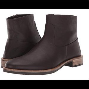 ECCO🌹SARTORELLE 25 ANKLE BOOT NEW
EU 42 (11-11.5)